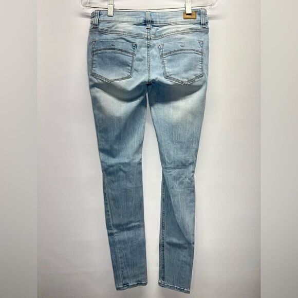 RSQ Womens Ibiza Skinny Low Rise Distressed Light Blue Wash Jeans 3 - Picture 6 of 6